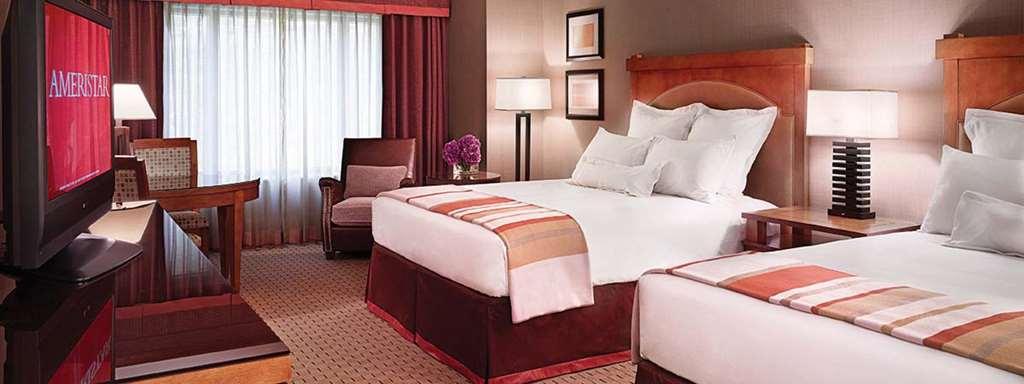 Ameristar Casino Black Hawk Room photo